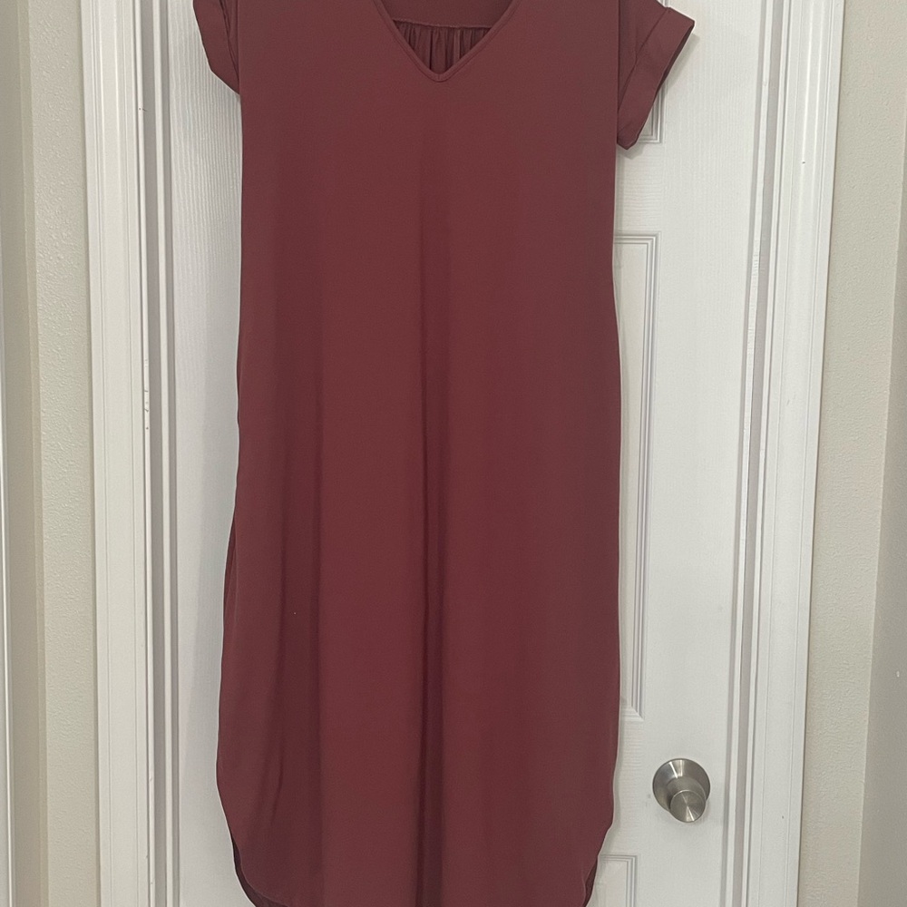 Entro Burgundy Maxi Dress